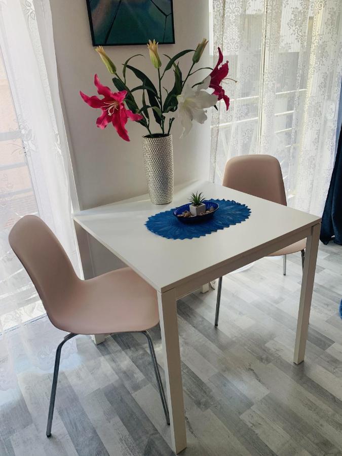 Onyx With Free Private Garage + Ac Apartamento *