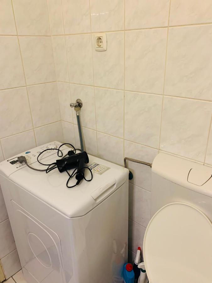 Onyx With Free Private Garage + Ac Apartamento