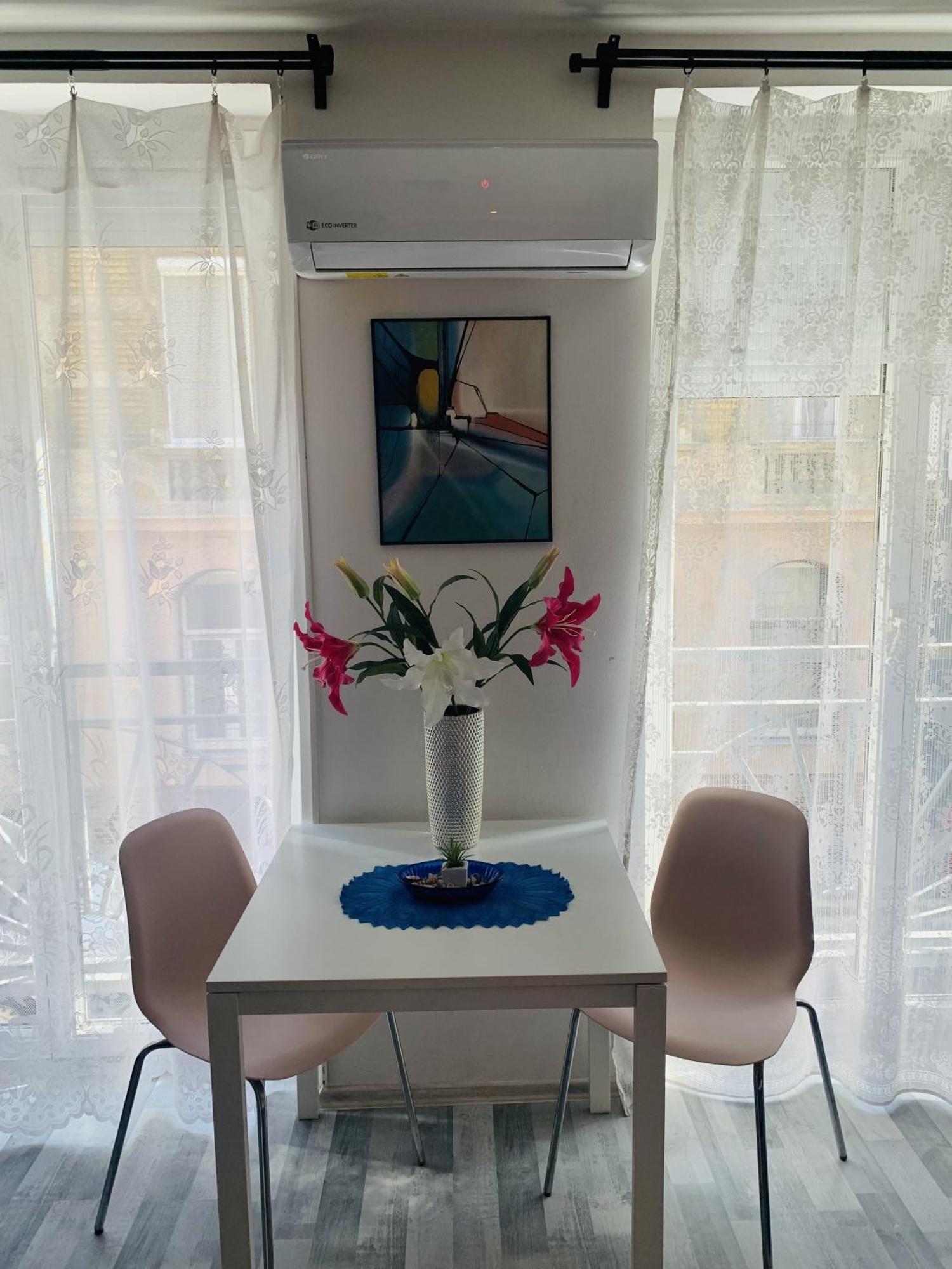 Onyx With Free Private Garage + Ac Apartamento *